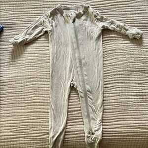 Kyte BABY Tan Kids Pajama Footies